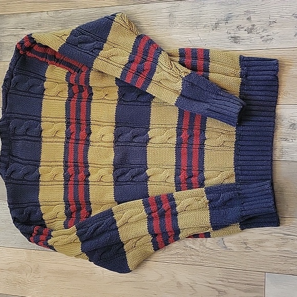 CLASSIC VINTAGE GAP Men's Cable Knit Sweater - Navy, Olive, and Red NWT - Picture 2 of 6